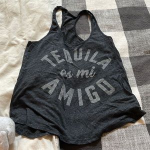 Graphic tank